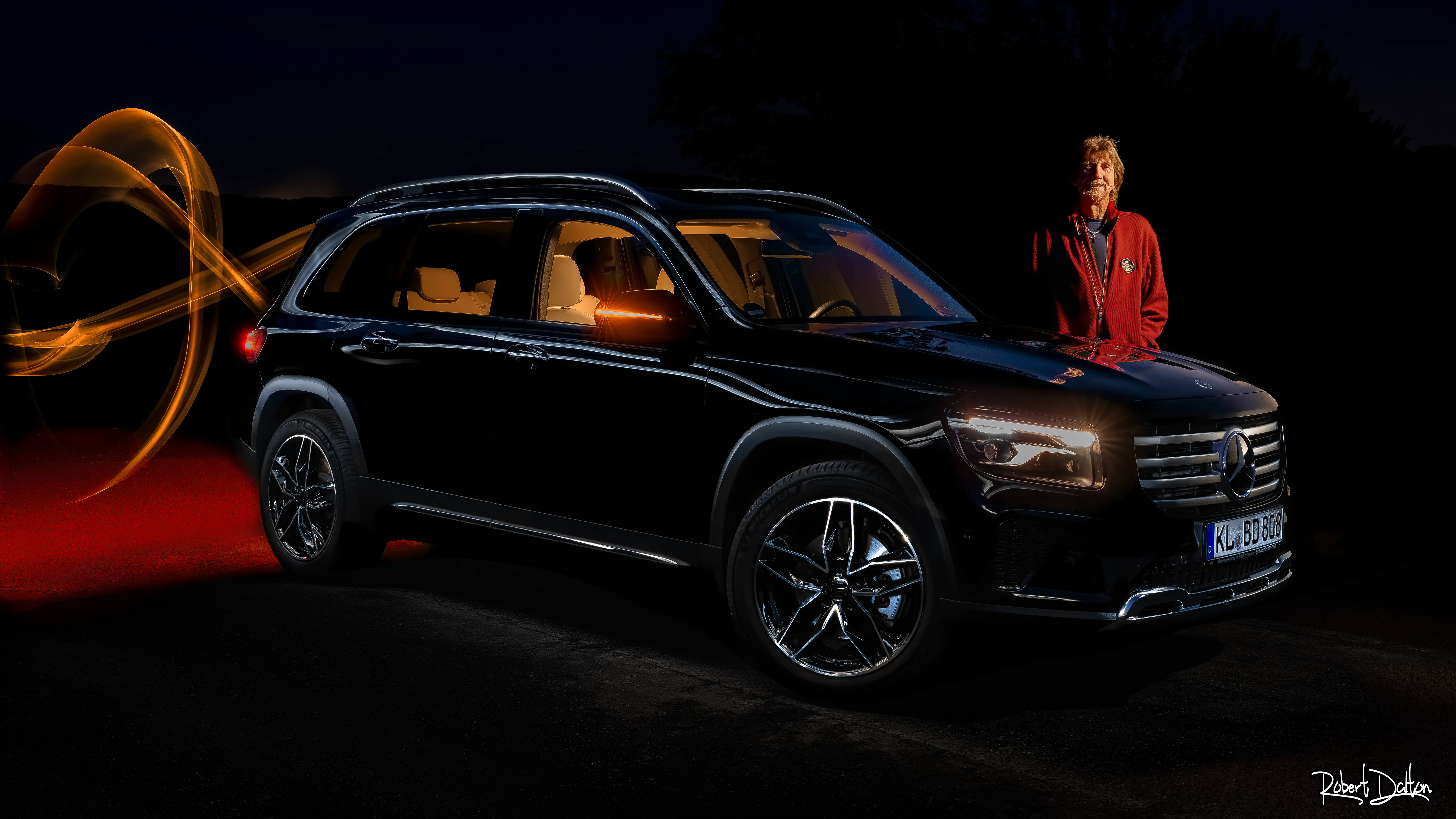 Lichtmalerei mit Bob und dem Mercedes GLB